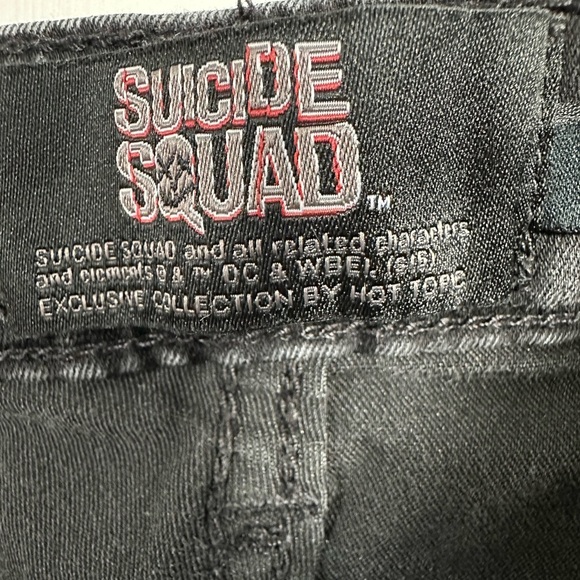 DC Comics Suicide Squad Harley Quinn Black Skinny Jeans Hot Topic Size 1 - Picture 7 of 14